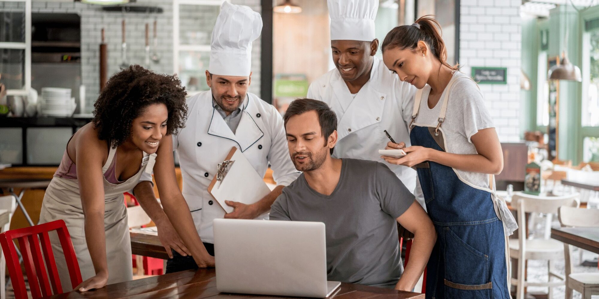 Maximizing Tips: 10 Strategies for Servers and Restaurant Owners
