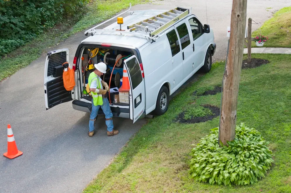 6 Best AI Dispatch Tools to Streamline Field Operations