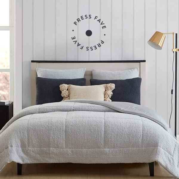 Sunday Citizen Snug Comforters