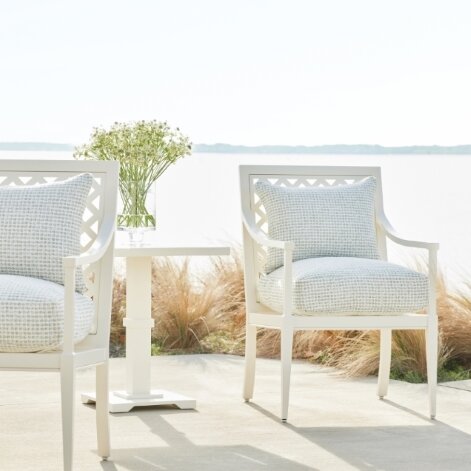 IGGY PRINT Fabrics (F81673) – Poolside | Thibaut