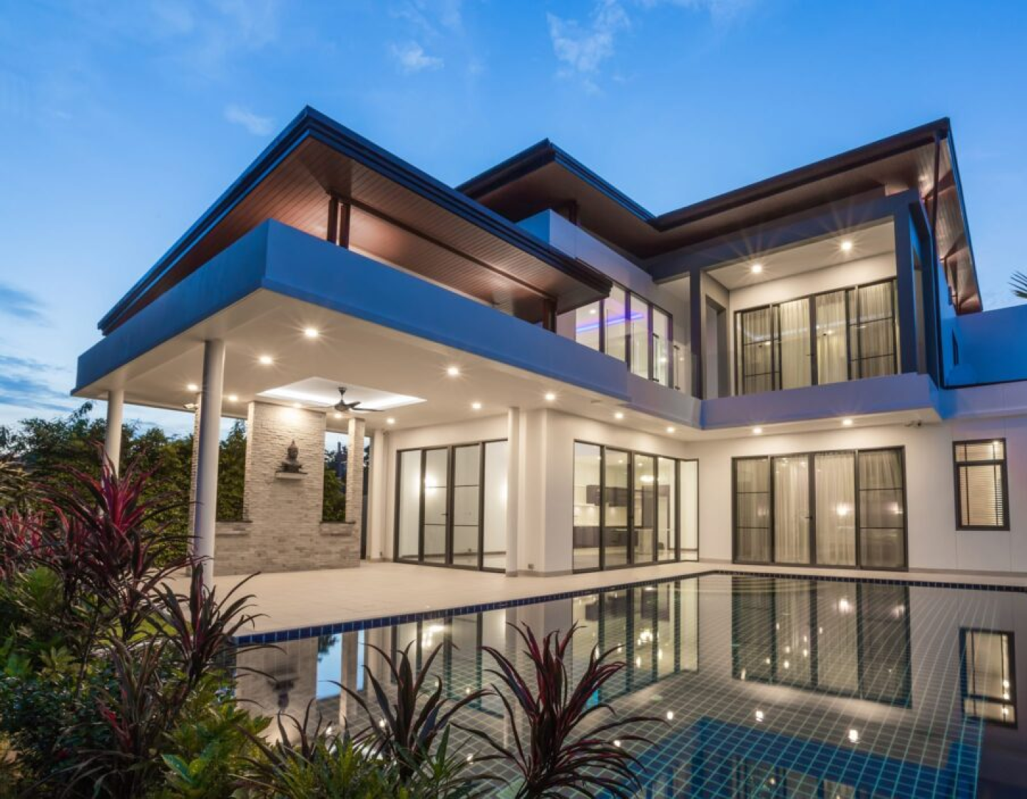 Showcase of property listings