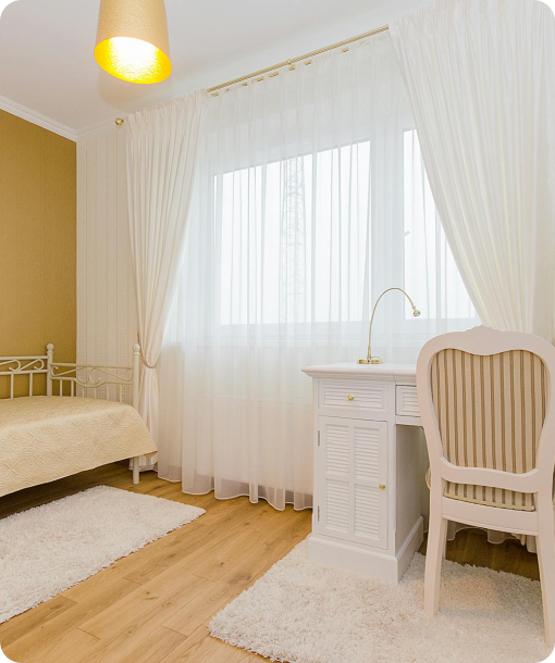 منتج الستائر