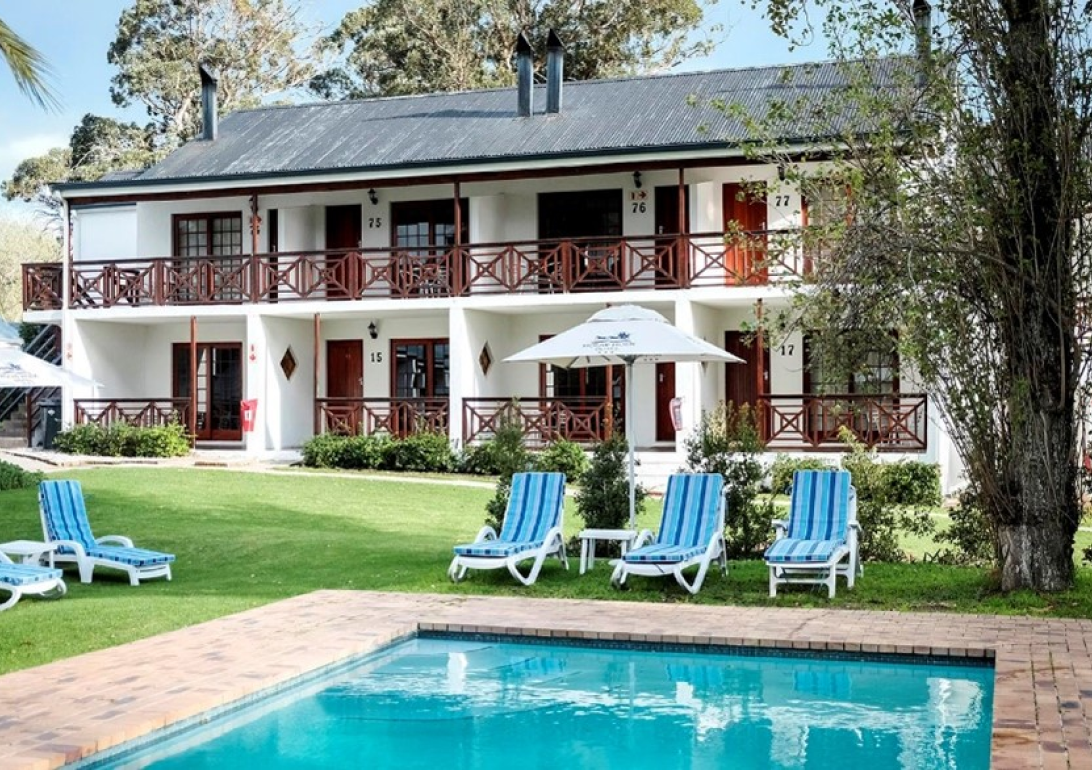 Houw hoek hotel accommodation