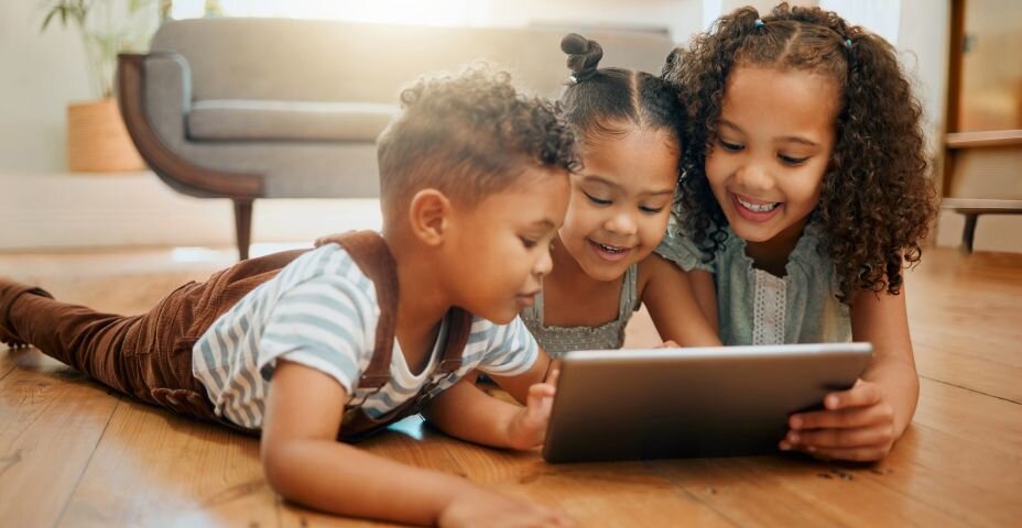 Internet segura para criança: guia completo | Blog Premium