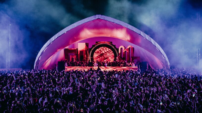 A Comprehensive Guide to LED Controllers | ULTRA LEDs