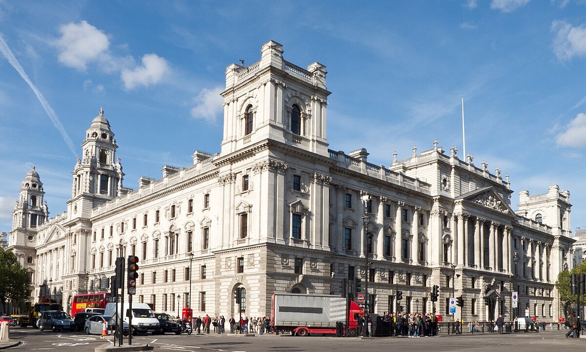 how-to-spot-payslip-fraud-after-hmrc-s-latest-warning