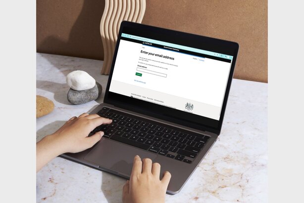 How to Fill in a Self-Assessment Tax Return: A Complete Guide