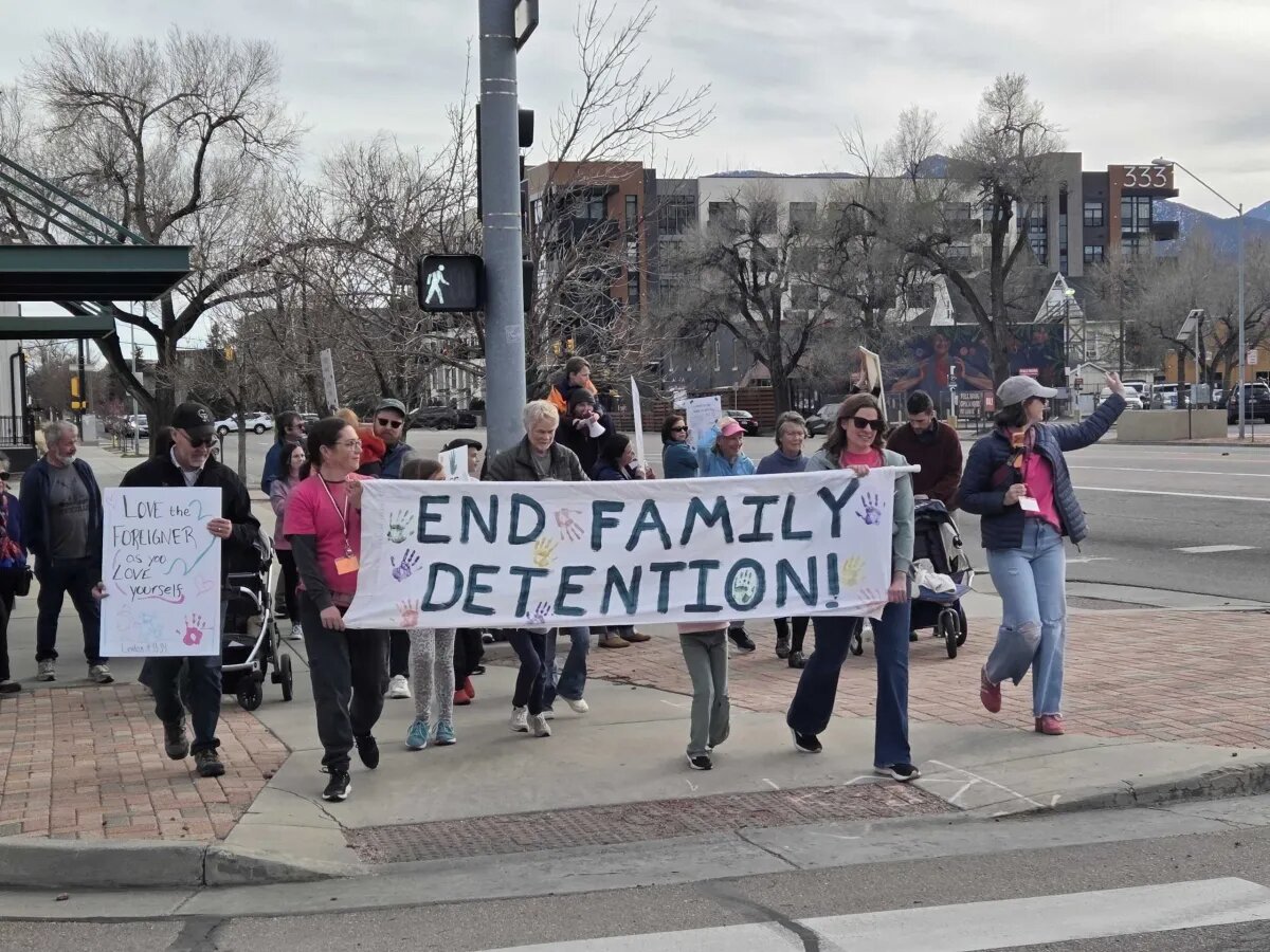 Colorado lawmakers reject bill that would have required police to ...