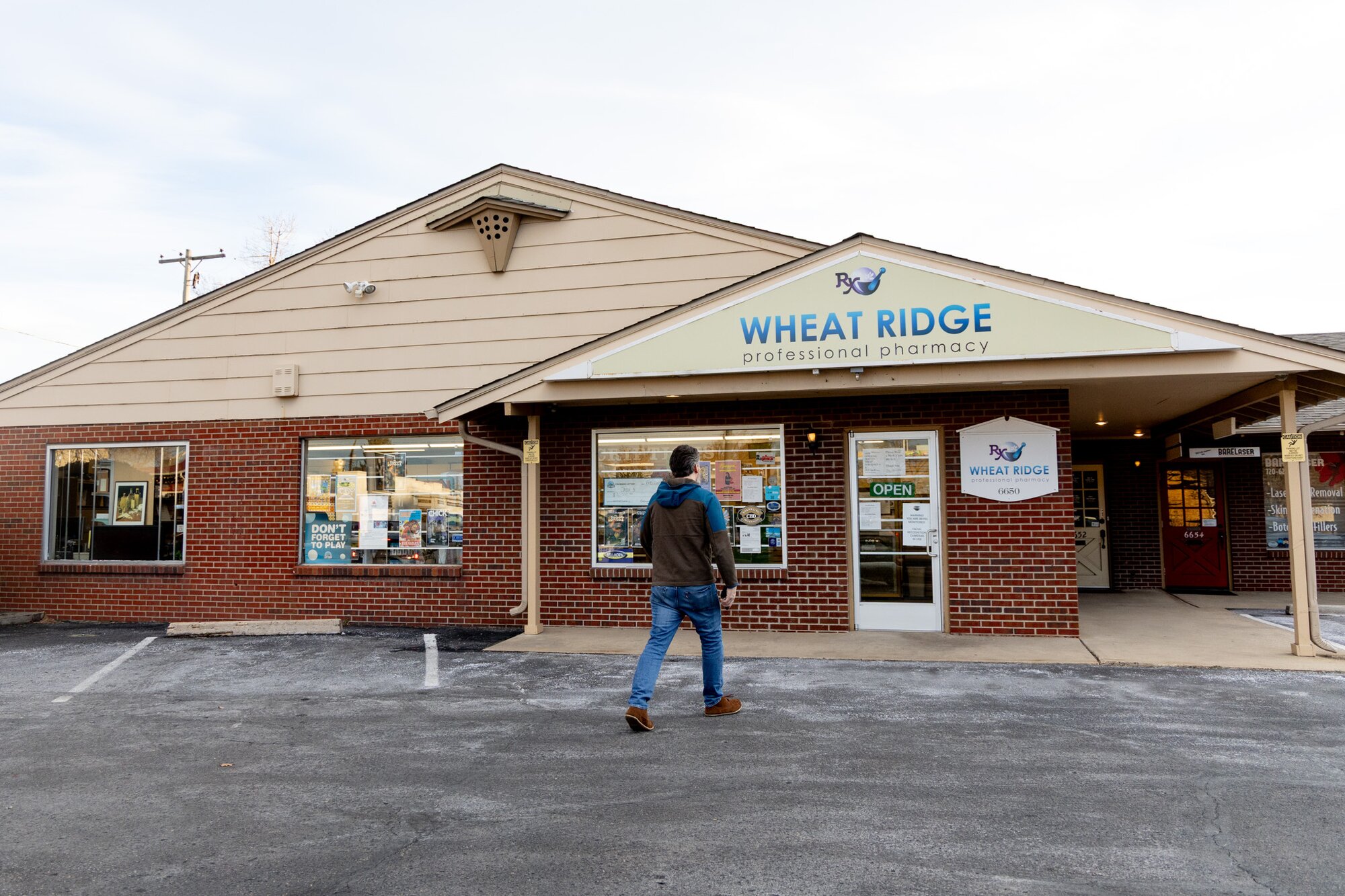 A new law designed to protect rural independent pharmacies isn’t being ...
