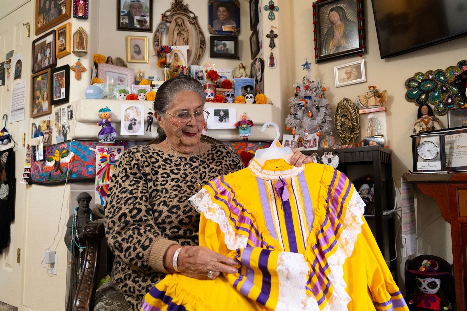 Ballet Folklórico de la Raza celebrates 30 years of Mexican dance and ...