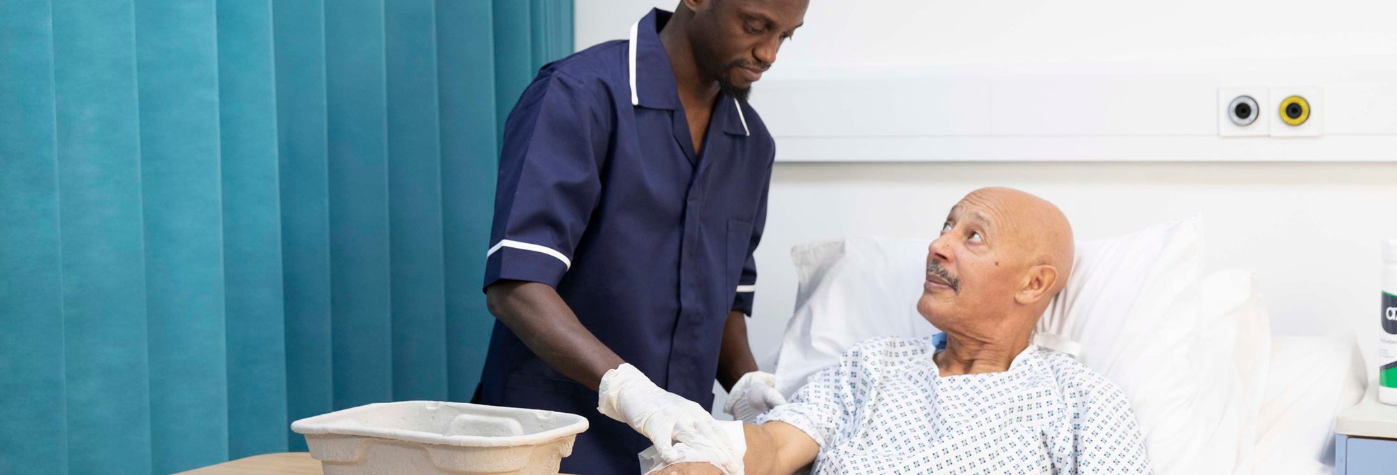 Conti® Dry Wipes Versatile Cleansing Vernacare